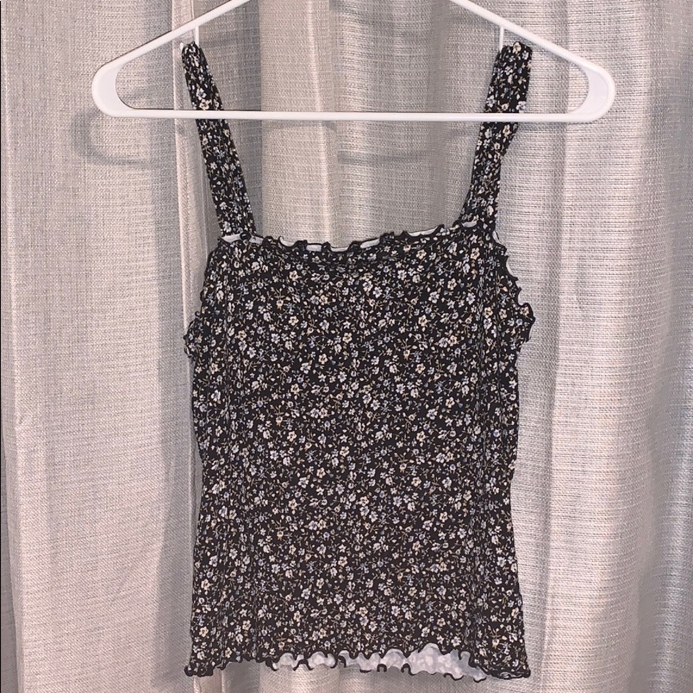 AMERICAN EAGLE FLORAL TOP